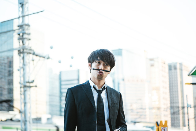 �{���t�B�����N���[���̌��R�~